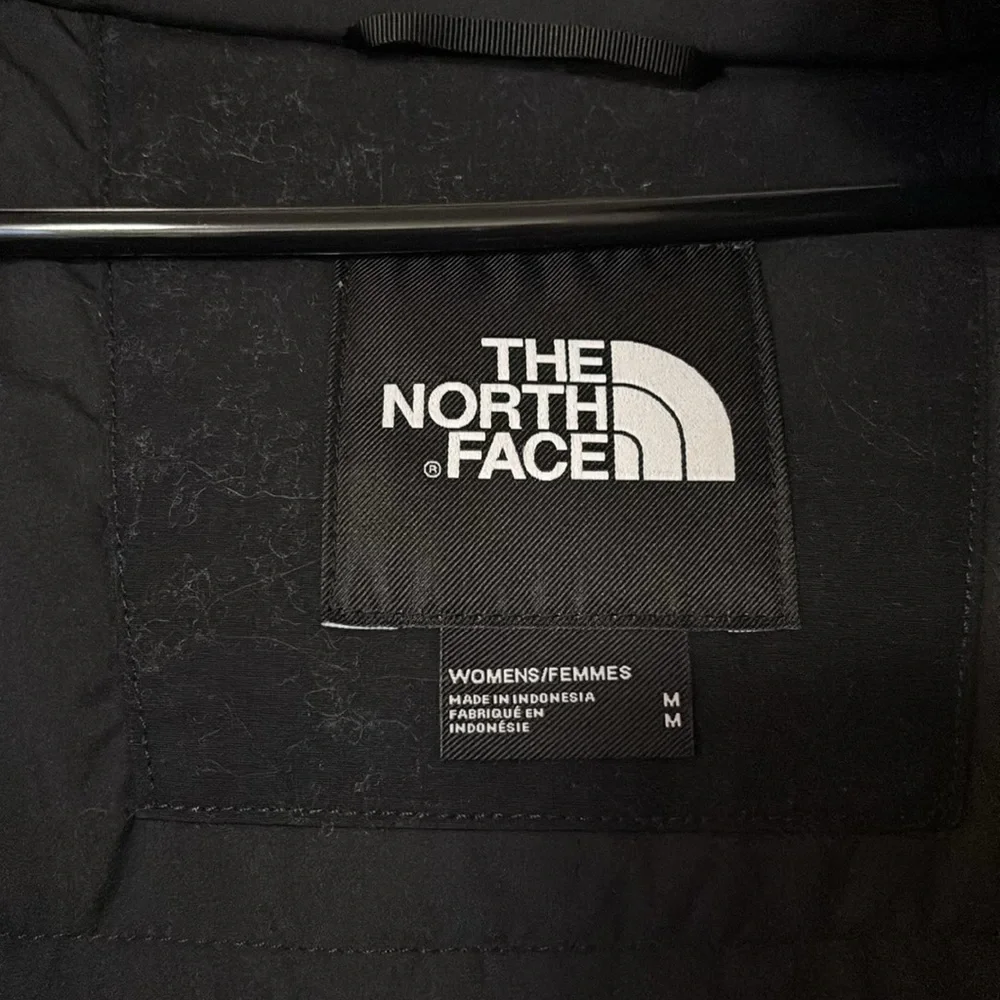 The North Face Women’s Arctic Parka - Picture 5 of 6
